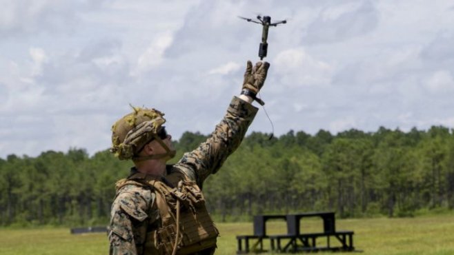В США тестируют многофункциональные гранаты-дроны для морской пехоты
