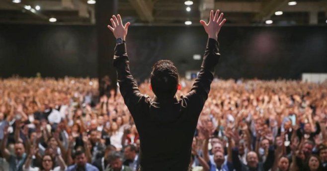 Зависимость от похвалы или как перестать быть марионеткой своего окружения