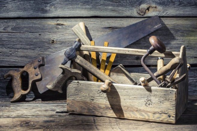 Новая жизнь старого железа: Почему реставрация винтажных инструментов стала мировым трендом