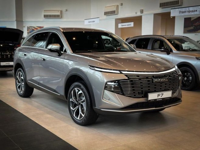 Китайский люкс: Стоит ли пересаживаться с немцев на топовые бренды из Поднебесной?